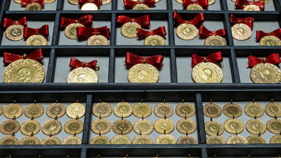 Altın fiyatlarında yeni rakamlar: Gram altın 6 bin 644 TL oldu