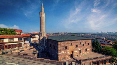 Diyanet'ten kritik Cuma hutbesi: "Ülkemiz ateş çemberine çekilmek isteniyor"