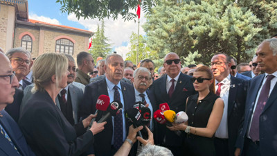 Özdağ'dan 'Çerçeve Yasa'ya sert çıkış: "YPG'nin silahlarını da toplayacak mısınız?"