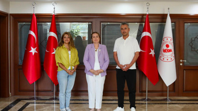 Etimesgut’ta makam trafiği: Kaymakam Gevrek'e kritik ziyaretler