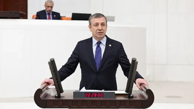 Cemil Tugay'ın AK Parti'ye geçişine CHP'den ilk tepki!