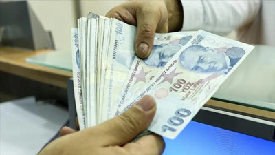 EMEKLİ VE MEMURA KÖTÜ SÜRPRİZ Mİ? Yeni Zam Formülü Ortaya Çıktı!