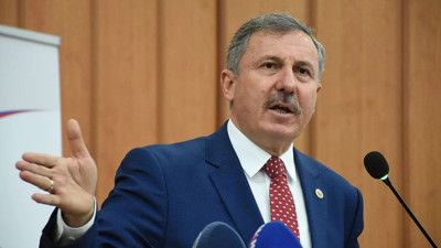 Selçuk Özdağ’dan bomba çıkış: Fatma Betül Sayan Kaya ve fon krizi Meclis’e taşınıyor