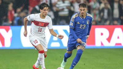 Türkiye İtalya'ya 4-1 yenildi! Millilerden Uluslar Ligi'nde kötü sonuç