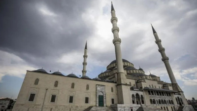Diyanet'ten 2 Ekim Cuma hutbesinde "Cami ve Sosyal Hayat" vurgusu