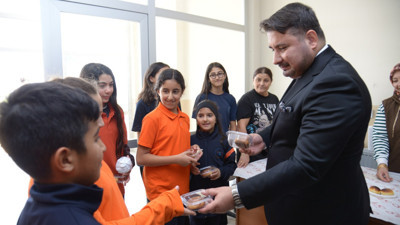 Kahramankazan'da öğrencilerden Gazze'ye omuz: Anlamlı kermese Başkan Çırpanoğlu'ndan tam destek