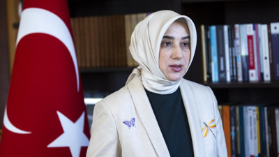Özlem Zengin’den Özgür Özel’e sert tepki: “Bu nasıl bir genel başkanlıktır?”
