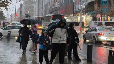 İstanbul’da okullar yarın tatil mi? Valilik açıkladı!