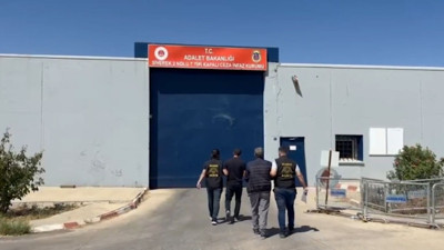 81 ilde operasyon: Hapis cezası bulunan 912 aranan şahıs yakalandı!
