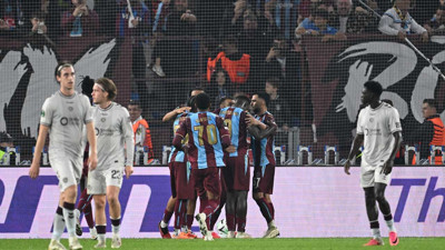 Trabzonspor’dan kritik galibiyet! Hearts’ı 2 golle devirdi