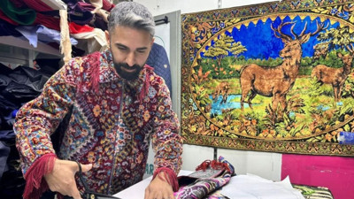 Kimsenin aklına gelmezdi! Ankaralı terzi eski halılardan bakın ne yaptı