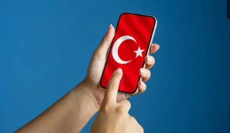 Yeni Yerli ve Milli Akıllı Telefon Geliyor - Resim: 1