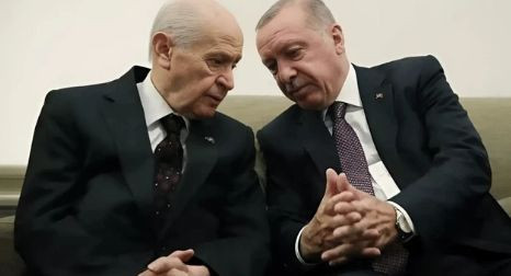 Cumhur İttifakı ortakları Kıbrıs'ta ayrı düştü - Resim: 1