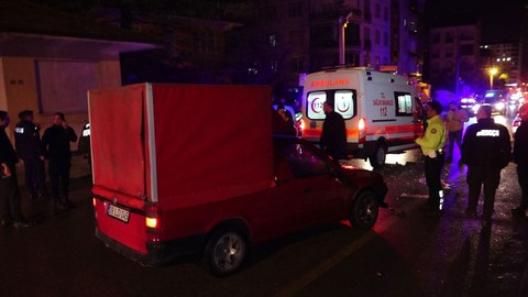 Kırıkkale'de belediye temizlik görevlisine pikabın çarptı!