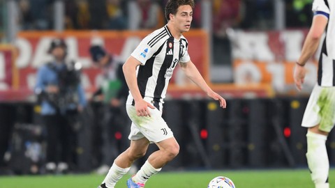 Milli yıldızlar Juventus-Roma maçında karşılaştı