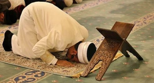 Allah’ın Ahirette Yüzüne Bakmayacağı, Konuşmayacağı Üç Kişi Kimdir? - Resim: 7