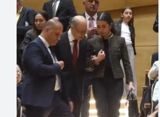 Ahmet Necdet Sezer'in son hali görenleri şaşırttı! - Resim: 3