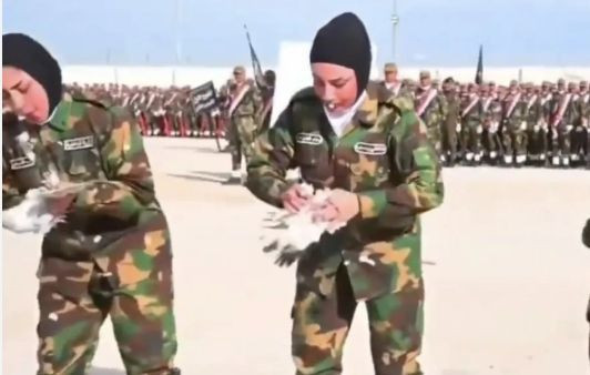 Irak'ın Kadın Askerleri Bakın Ne Yaptı ? - Resim: 1