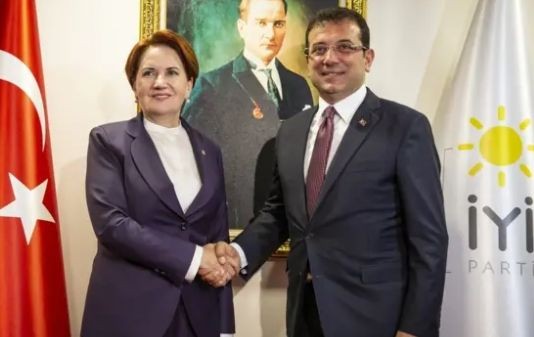 Meral Akşener'den şaşırtan tavır - Resim: 2