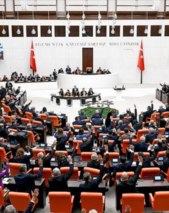 TBMM’de kritik hafta: 112’ye ceza, HSK seçimi ve Merkez Bankası sunumu gündemde