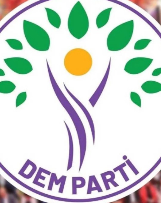 DEM Parti'den Erdoğan, Bahçeli ve Özel'e teşekkür: "Barış ve kardeşliğin yeni şafağı"