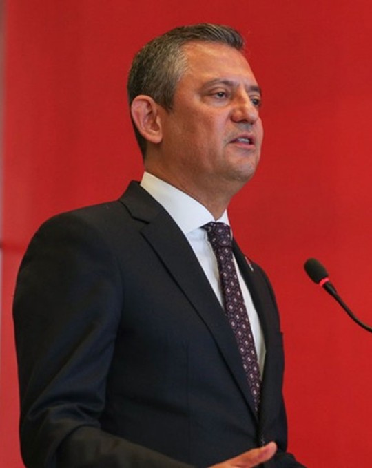 Özel’den yeni süreç yorumu: “Çözümün adresi TBMM"