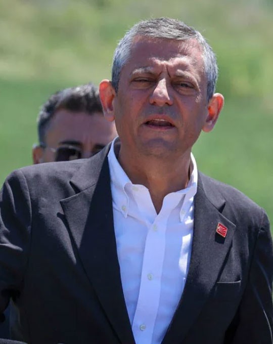 Özgür Özel'den Silivri ziyaretinde Bahçeli'ye talep! "Devlet Bey bir ricada bulunsun"