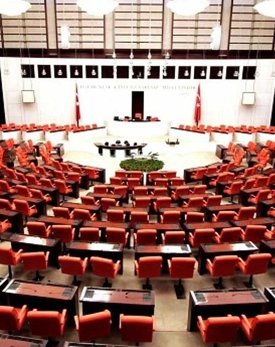 TBMM’de gelecek hafta gündem yoğun: Meclis başkanı seçilecek, trafik cezaları sertleşecek