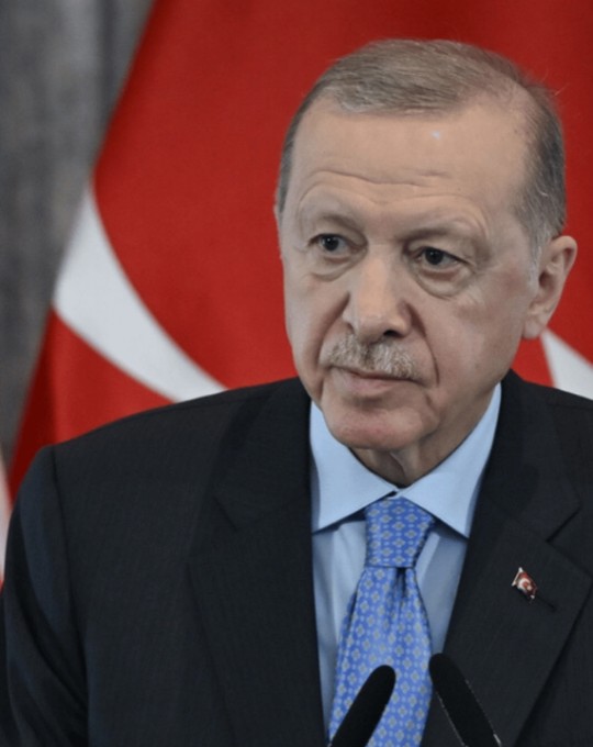 Cumhurbaşkanı Erdoğan'dan İsrail'e sert tepki! "Bölgemizi felakete sürüklemeye çalışıyorlar"