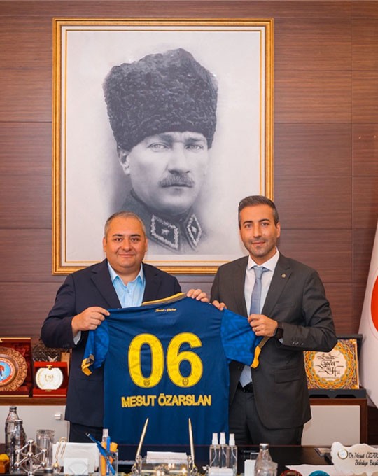 Ankaragücü ile Keçiören Belediyesi arasında güç birliği! Özarslan'dan Ankaragücü'ne büyük jest