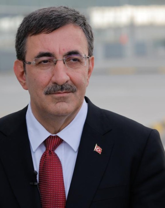 Cevdet Yılmaz'dan "barış ve istikrar" vurgusu