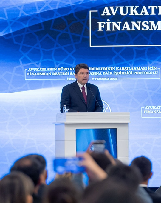 Bakan Tunç açıkladı! Avukatlara kredi desteği verilecek