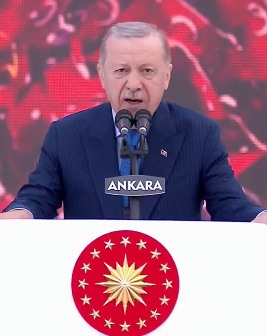 Cumhurbaşkanı Erdoğan: "FETÖ ile mücadelemiz devam ediyor"