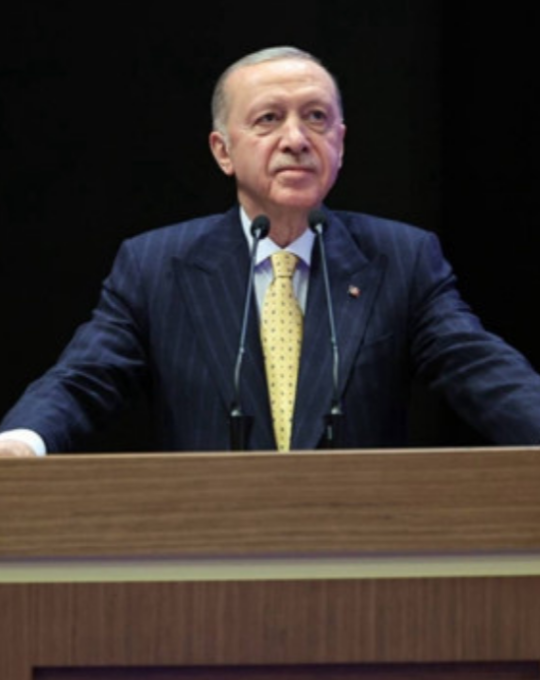 Cumhurbaşkanı Erdoğan’dan Özgür Özel’e 1 milyon TL’lik tazminat davası