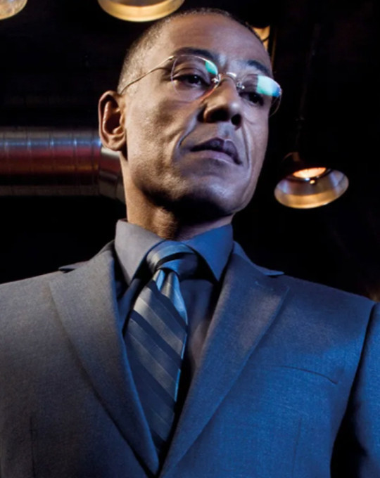 Breaking Bad’in Gus Fring’i dünyaya seslendi: “Devrim zamanı”