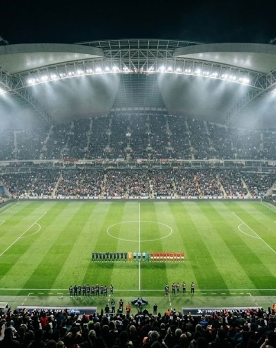 Atletico Madrid mi Barcelona mı? Devler Ligi’nde yarı final gecesi başlıyor!