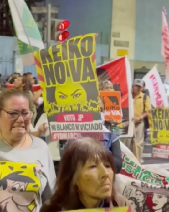 Yeni Ankara: Keiko Fujimori protestosu büyüyor