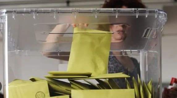 Seçim Anketinde İlk Kez Bu Sonuç Çıktı - Resim: 6