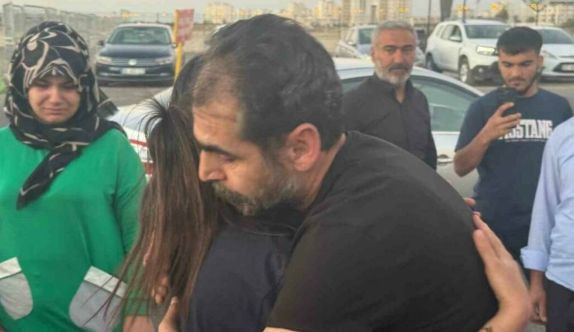 Güran ailesi üyeleri, Narin'in mezarını ziyaret etti - Resim: 4