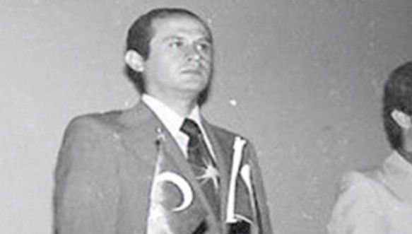 Devlet Bahçeli Bakın Neden Evlenmemiş ? - Resim: 6