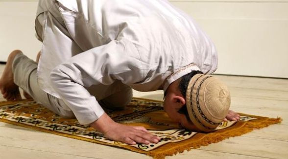 Allah’ın Ahirette Yüzüne Bakmayacağı, Konuşmayacağı Üç Kişi Kimdir? - Resim: 9