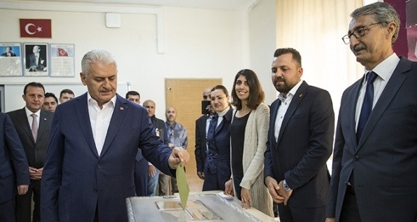 Liderlerin sandıklarından hangi sonuç çıktı? - Resim: 2