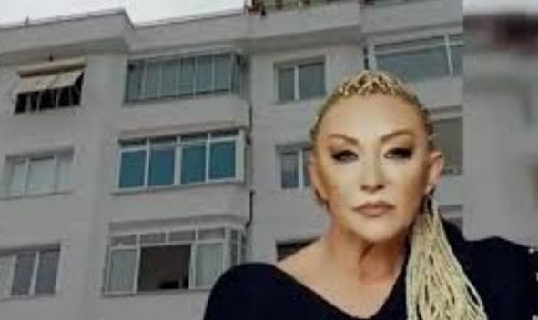 Güllü Odaya Girdiğinde Ne Gördü? - Resim: 4