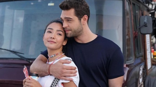 Aybüke Pusat için yapımcıdan açıklama