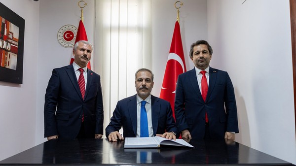 Dışişleri Bakanı Hakan Fidan, Cezayir'de