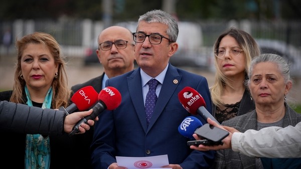 CHP’den AYM’ye 2 Yasa ve 4 Kararname İçin İptal Başvurusu