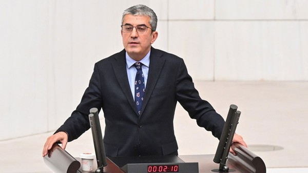 CHP Grup Başkanvekili Günaydın'dan ekonomi eleştirisi :48 milyar dolar açık verdi!