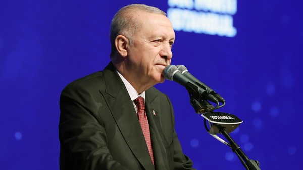 Cumhurbaşkanı Erdoğan, Özel'i eleştirdi: Yolsuzluk lekesini bağırmakla çıkaramazsınız!