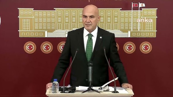 İYİ Parti Grup Başkanvekili Çömez, Etlik Şehir Hastanesinde bir "stent çetesi"nin ortaya çıktığını iddia etti!