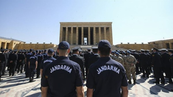 Bakan Yerlikaya'dan Jandarma teşkilatı kuruluş yıl dönümüne dair açıklama